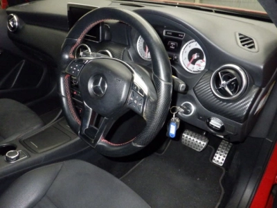 MERCEDES BENZ A CLASS