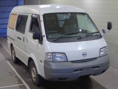 NISSAN VANETTE VAN
