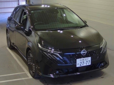 NISSAN AURA