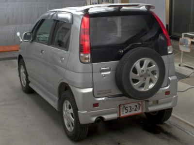 DAIHATSU TERIOS KID