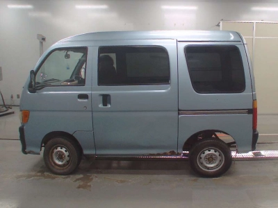 DAIHATSU HIJET VAN