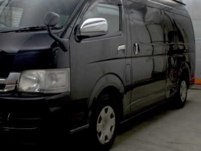 TOYOTA HIACE WAGON