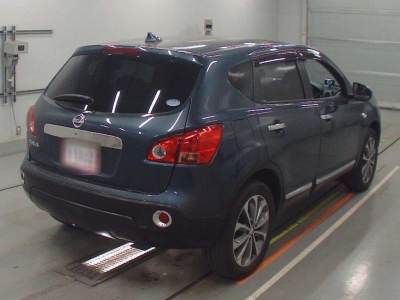 NISSAN DUALIS