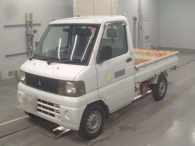 MITSUBISHI MINICAB TRUCK