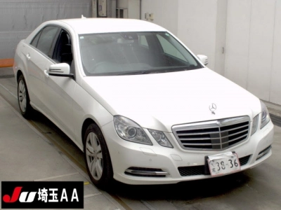 MERCEDES BENZ E CLASS