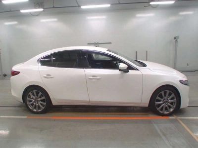 MAZDA MAZDA3