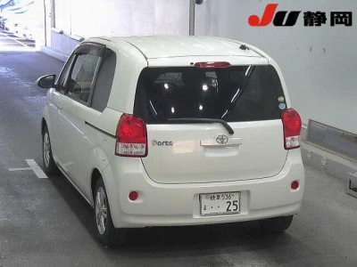 TOYOTA PORTE