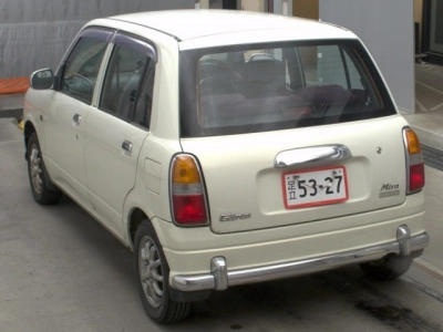 DAIHATSU MIRA GINO