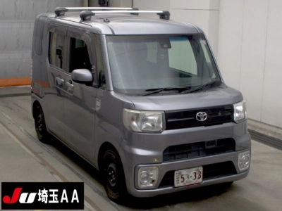 TOYOTA PIXIS MEGA