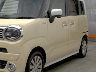 SUZUKI WAGON R SMILE