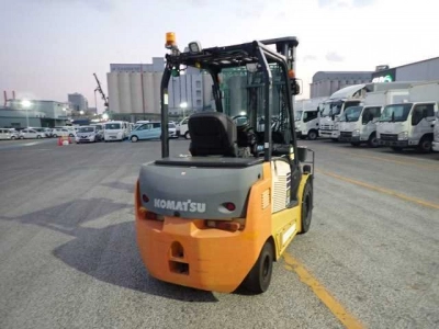 KOMATSU FORKLIFT
