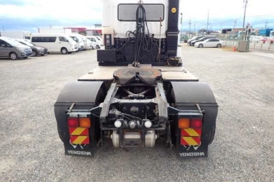 MITSUBISHI FUSO SUPER GREAT