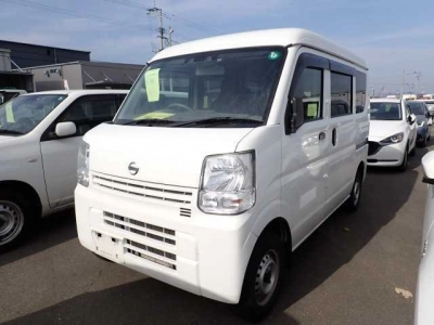 NISSAN NV100 CLIPPER