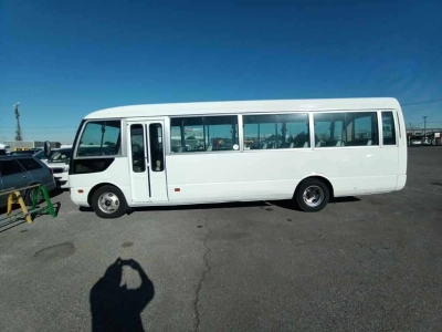 MITSUBISHI FUSO ROSA