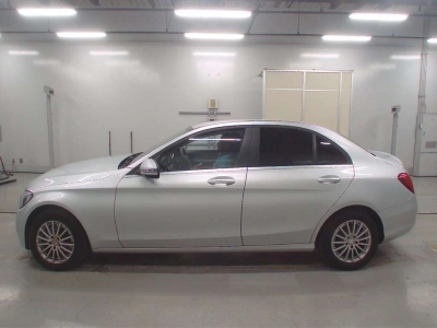 MERCEDES BENZ C CLASS