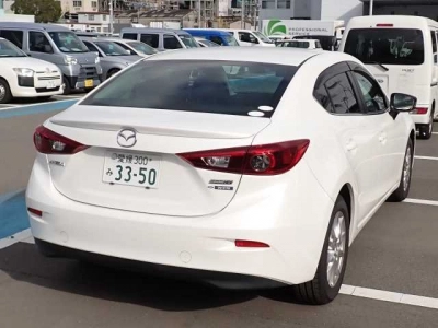 MAZDA AXELA HYBRID