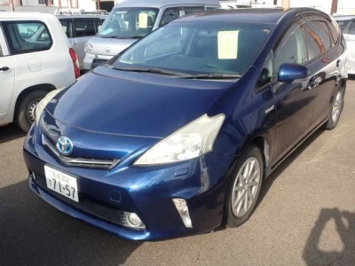 TOYOTA PRIUS ALPHA