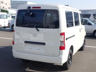 MAZDA BONGO VAN