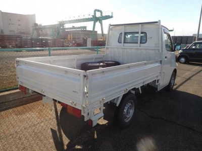 TOYOTA LITE ACE TRUCK