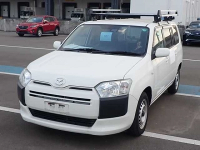 MAZDA FAMILIA VAN