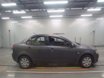 MITSUBISHI GALANT FORTIS