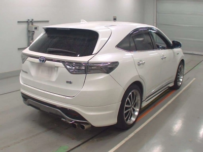 TOYOTA HARRIER HYBRID