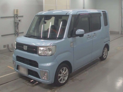 DAIHATSU WAKE