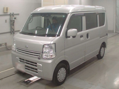 NISSAN NV100 CLIPPER