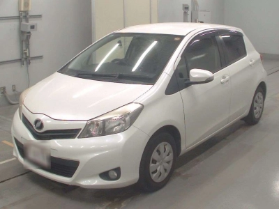 TOYOTA VITZ