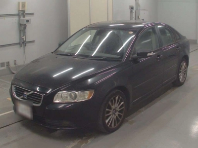 VOLVO S40