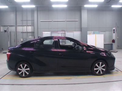 TOYOTA MIRAI