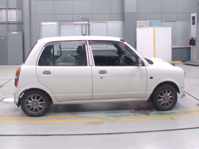 DAIHATSU MIRA GINO