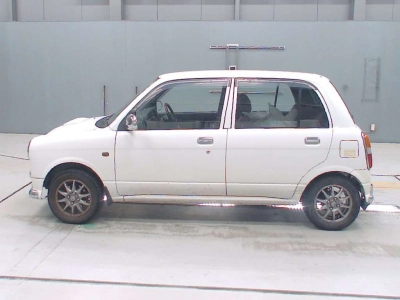 DAIHATSU MIRA GINO
