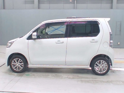 SUZUKI WAGON R STINGRAY