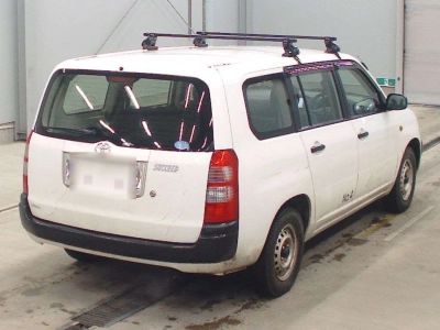 TOYOTA SUCCEED VAN