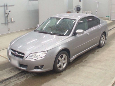 SUBARU LEGACY B4