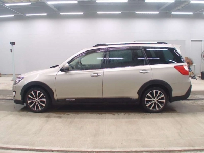 SUBARU EXIGA CROSSOVER 7