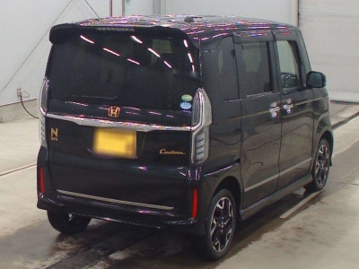 HONDA N BOX CUSTOM