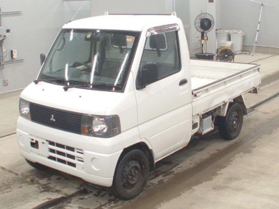 MITSUBISHI MINICAB TRUCK