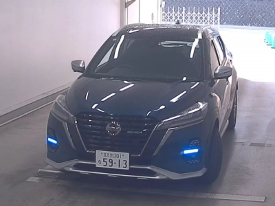 NISSAN KICKS