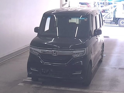 HONDA N BOX CUSTOM