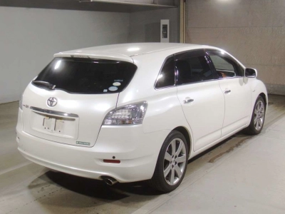 TOYOTA MARK X ZIO