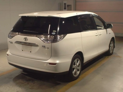 TOYOTA ESTIMA HYBRID