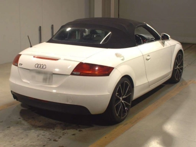 AUDI TT ROADSTER