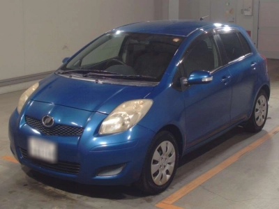 TOYOTA VITZ