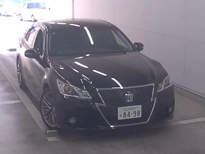 TOYOTA CROWN HYBRID