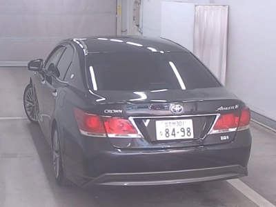 TOYOTA CROWN HYBRID
