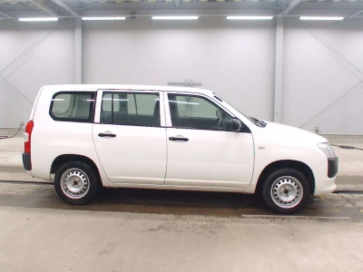 TOYOTA SUCCEED WAGON