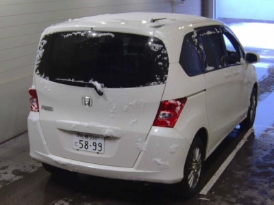 HONDA FREED