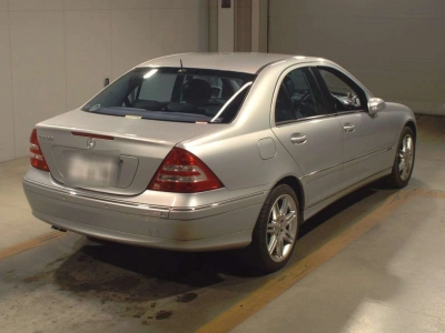 MERCEDES BENZ C CLASS